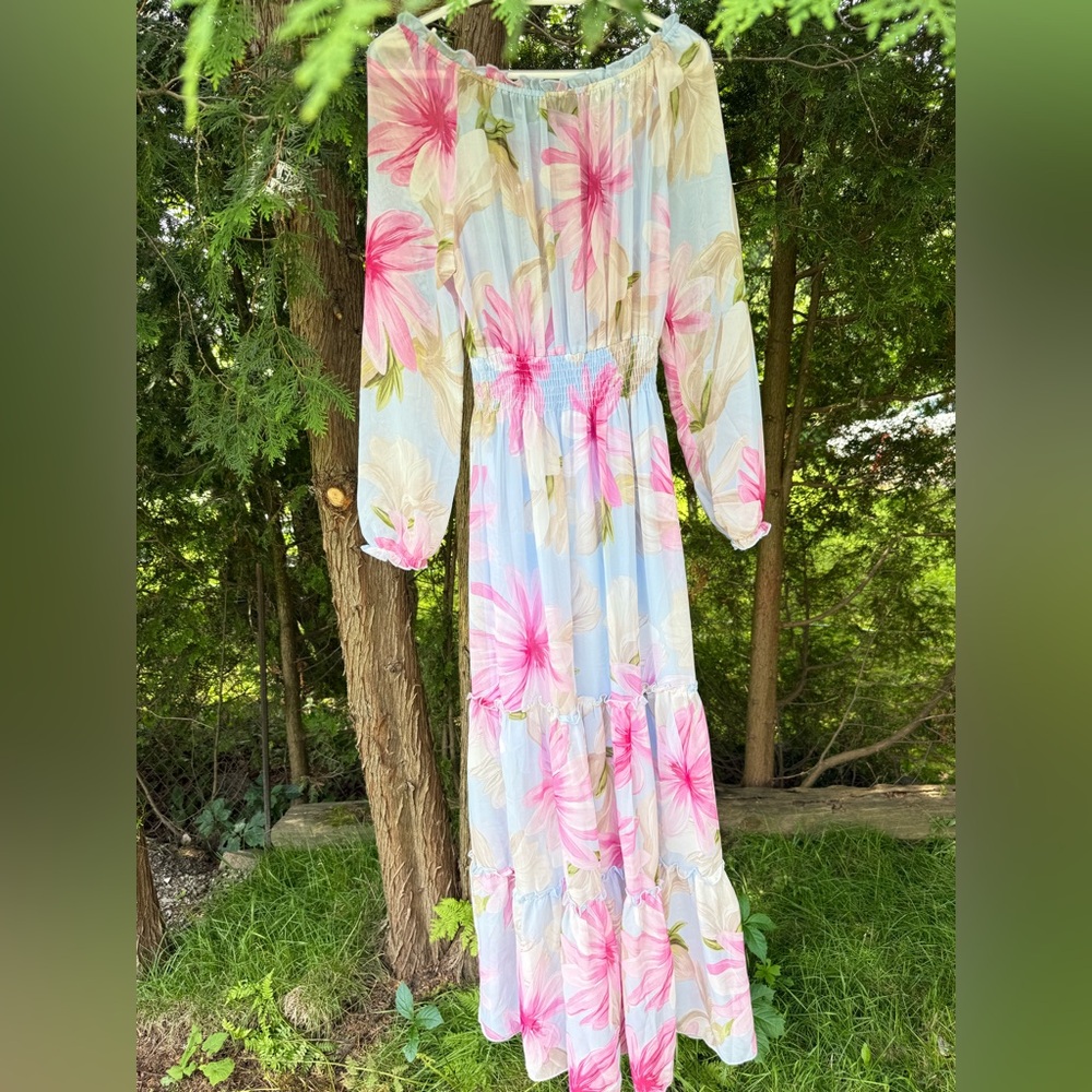 Elegant Floral Long Sleeve Dress in Pink blue and Green S/M size